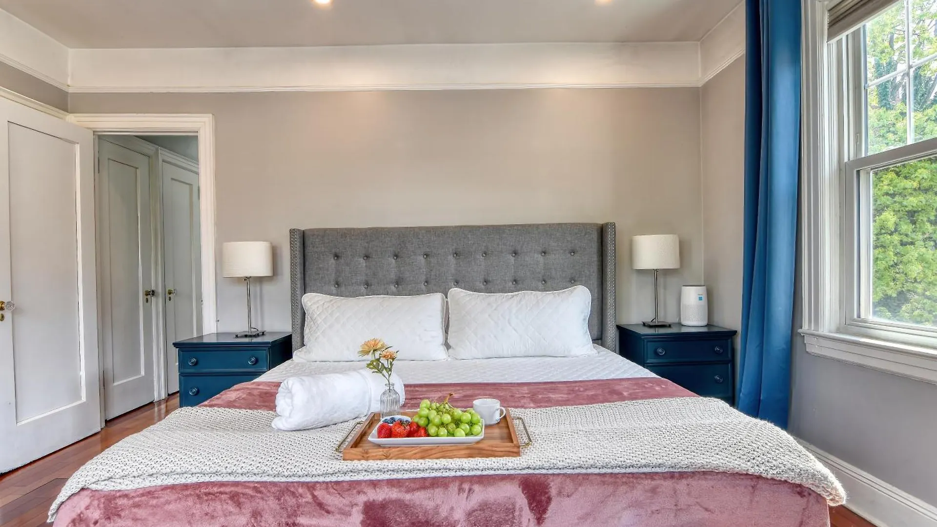 別荘 4 Bedroom, 2 Bath, King Beds, Outdoor Space, Grill, Free Parking, Nice Area